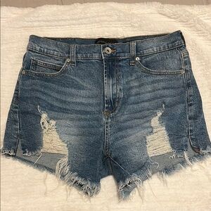 Kendall & Kylie The Icon Short Distressed Frayed Hem Size 9
